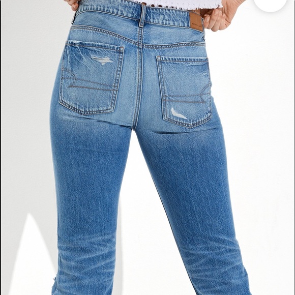 American eagle low-rise tomgirl jeans size 10 they are new with tags.. - Picture 2 of 5